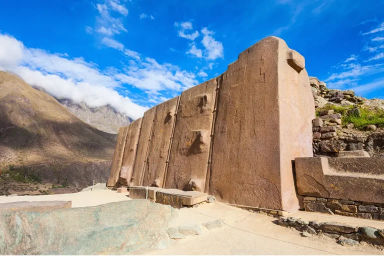 fotografia del centro arqueologico de ollantaytambo